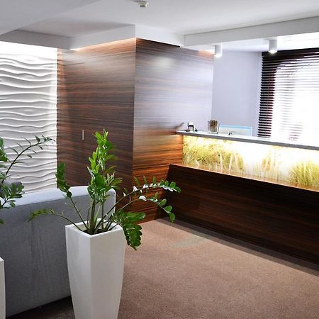 Hotel Orlik Płońsk 외부 사진
