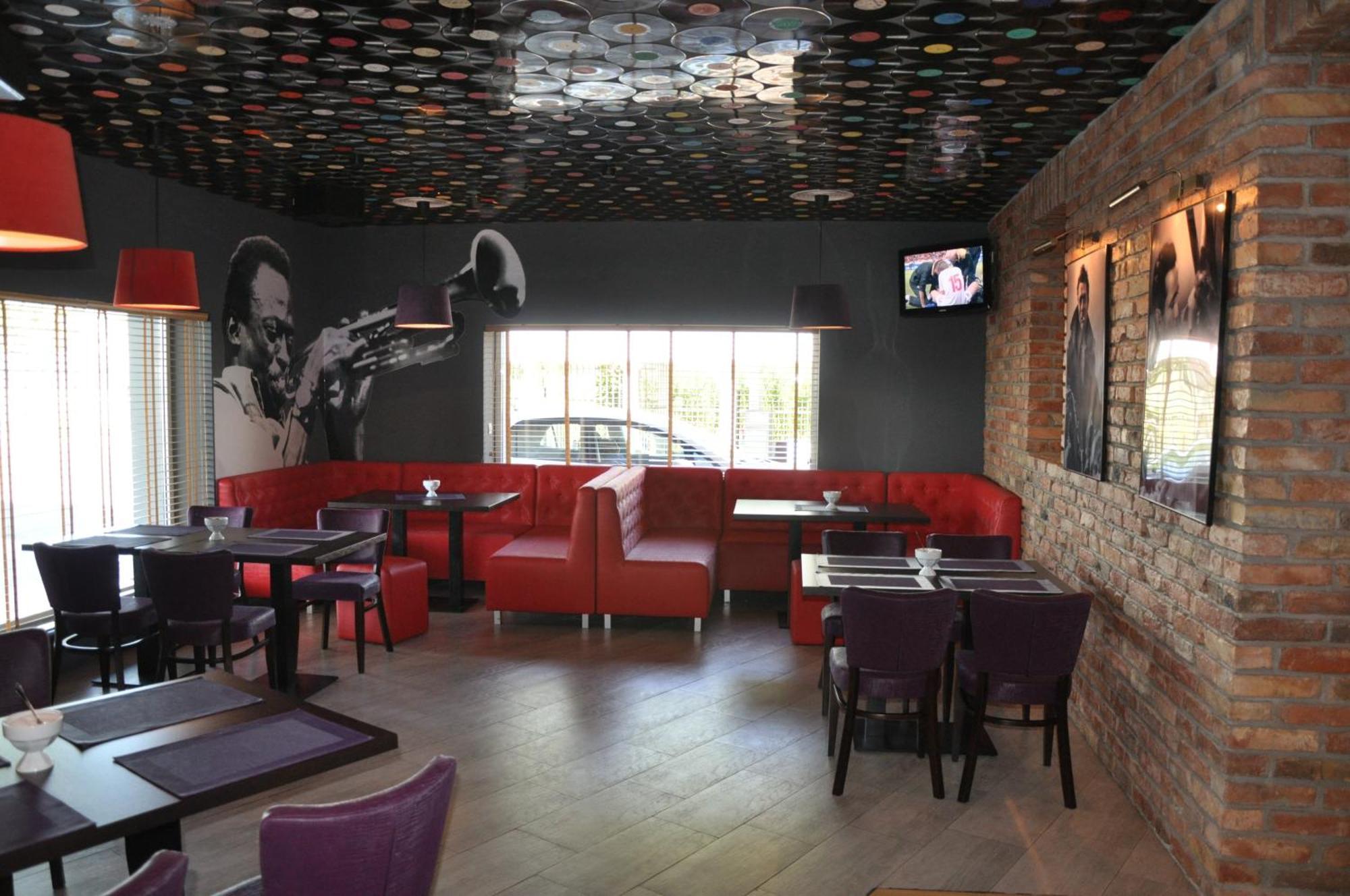 Hotel Orlik Płońsk 외부 사진